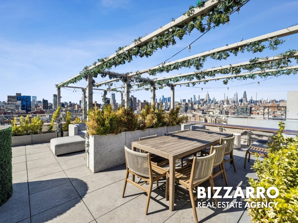 208 Delancey Street, Unit 8F photo 13