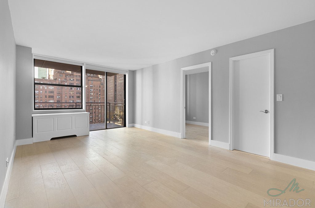 330 East 39th Street, Unit 14D