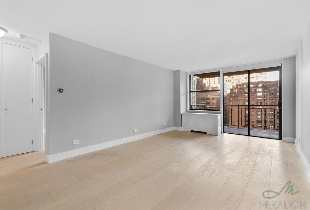 330 East 39th Street, Unit 14D photo 7