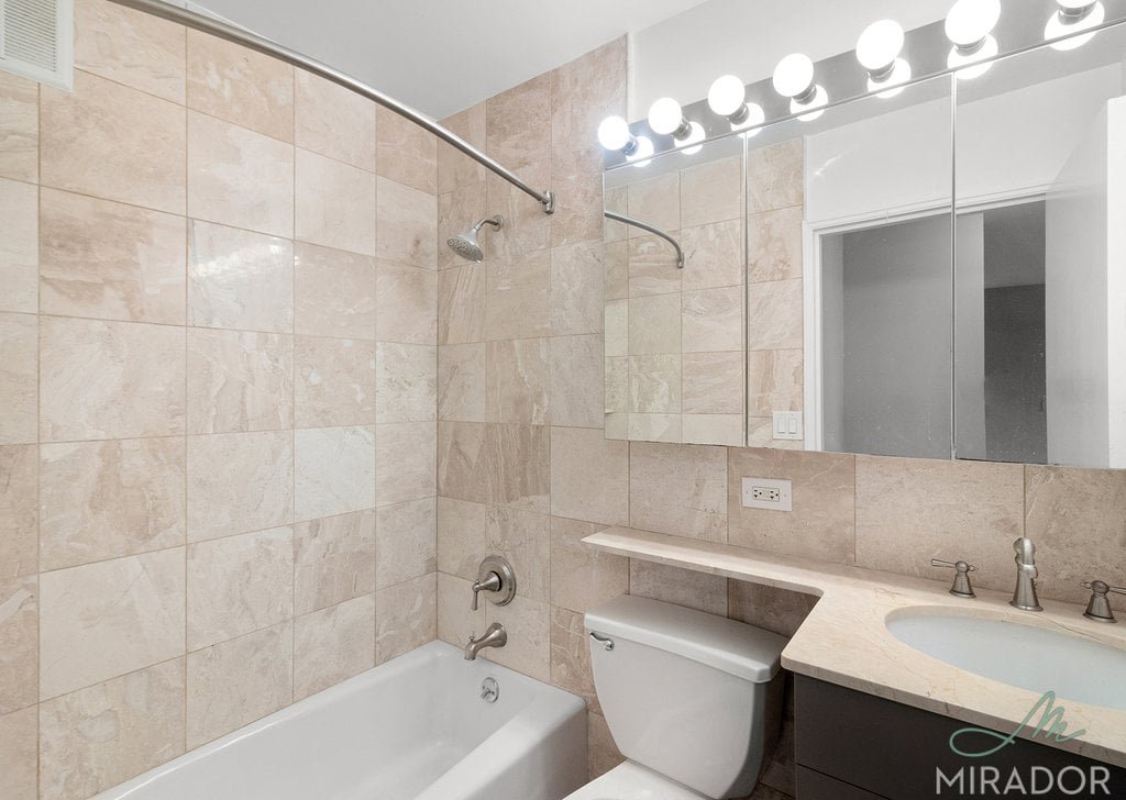 330 East 39th Street, Unit 14D photo 12