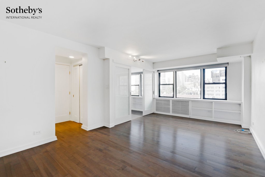 520 East 81st Street, Unit 11G photo 2