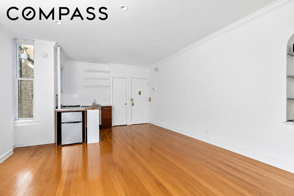234 West 16th Street, Unit 5B photo 5