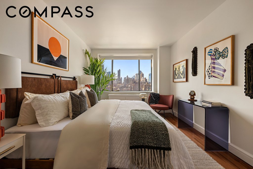 130 West 79th Street, Unit 16A photo 2