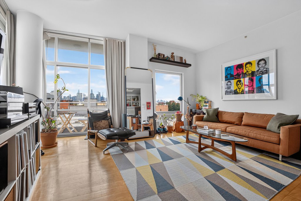 297 Driggs Avenue, Unit 6B