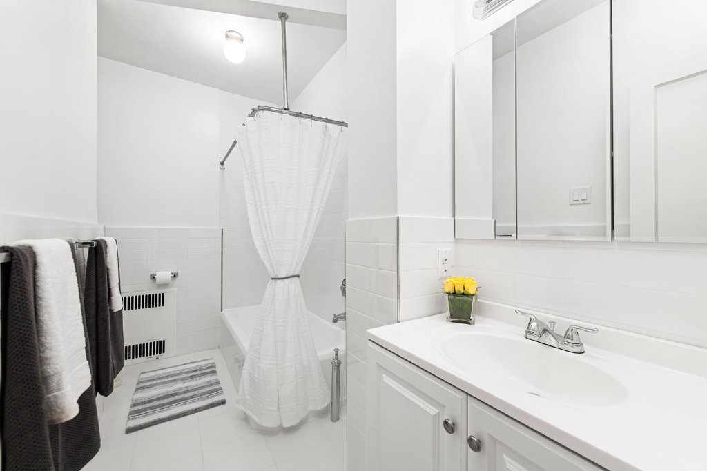 60 Plaza Street East, Unit 1D photo 7