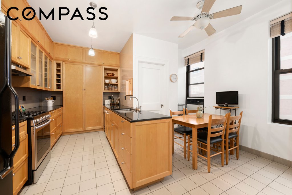251 West 89th Street, Unit 11D photo 5