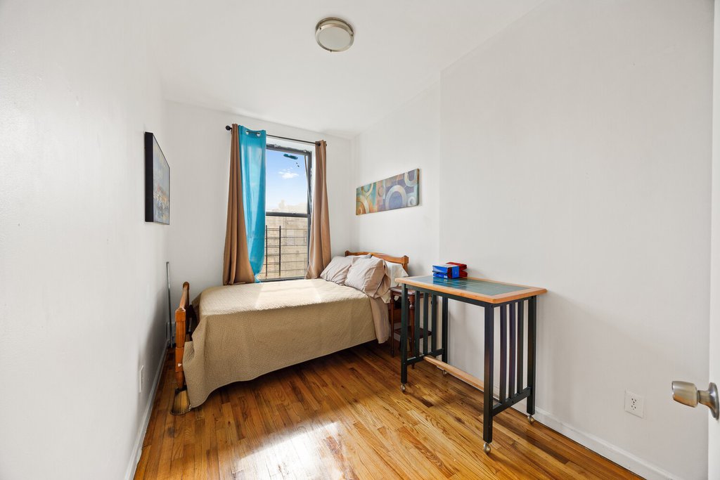 152 West 121st Street – For Sale photo 6