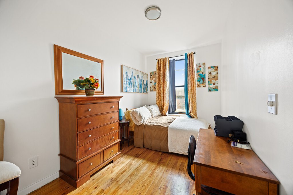 152 West 121st Street – For Sale photo 7