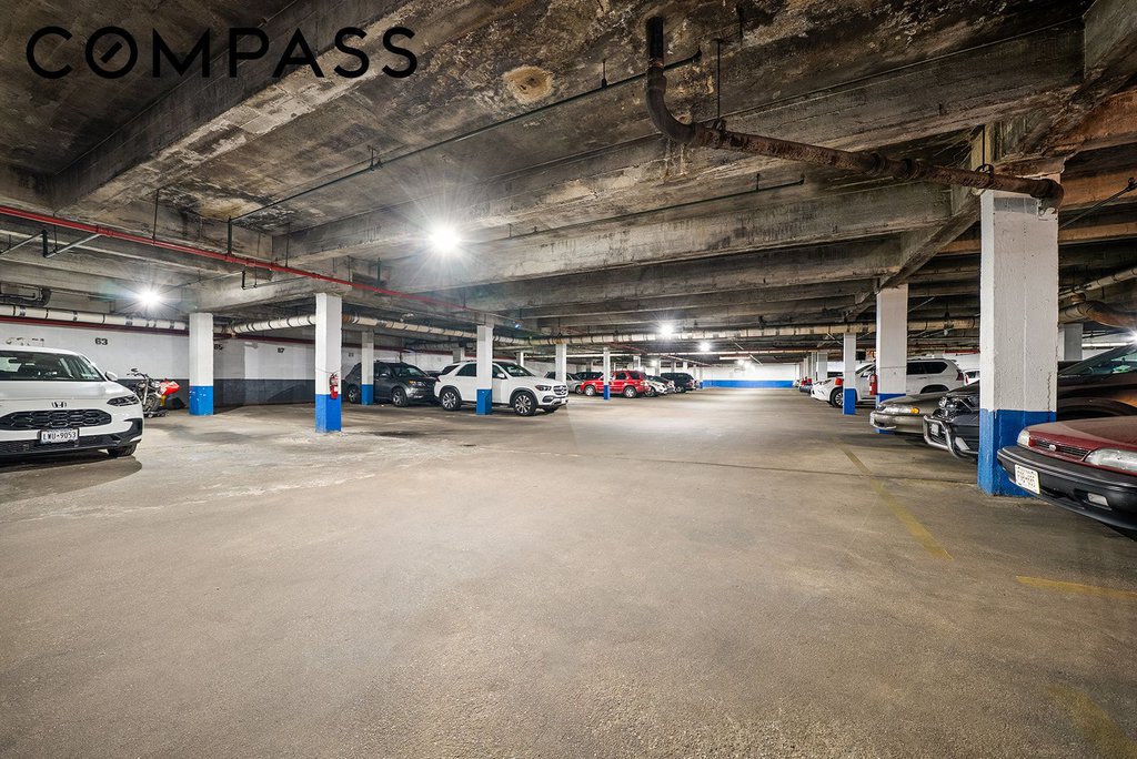33-15 81st Street, Unit 4C photo 11