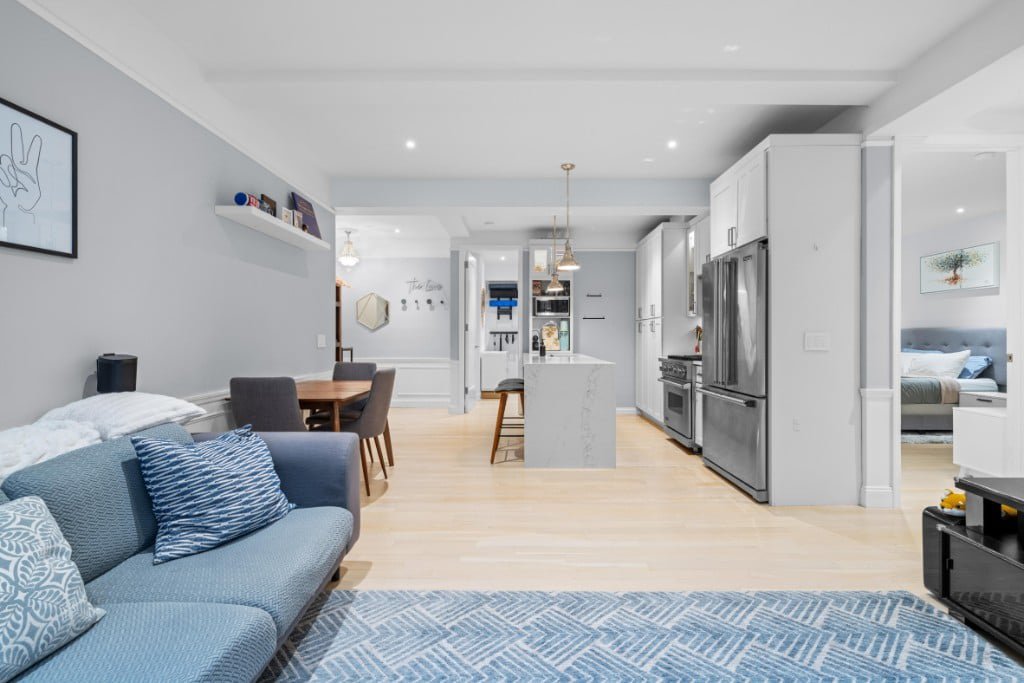 321 West 78th Street, Unit 1E