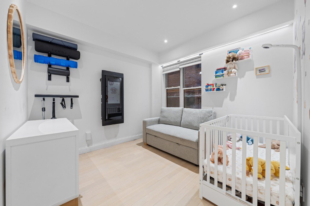 321 West 78th Street, Unit 1E photo 13