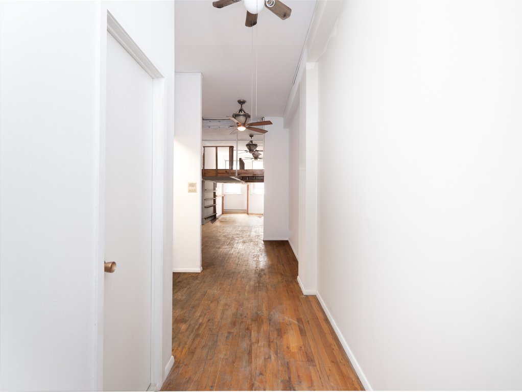 23 Waverly Place, Unit 6L photo 3
