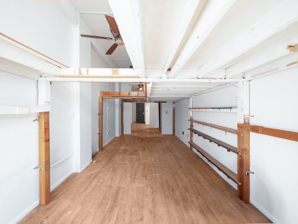 23 Waverly Place, Unit 6L photo 4