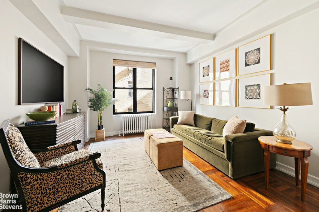 12 West 72nd Street, Unit 7H photo 2