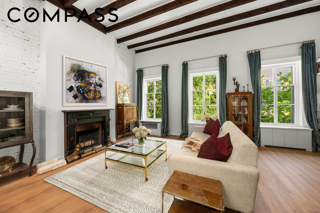 68 West 11th Street, Unit 4 photo 2