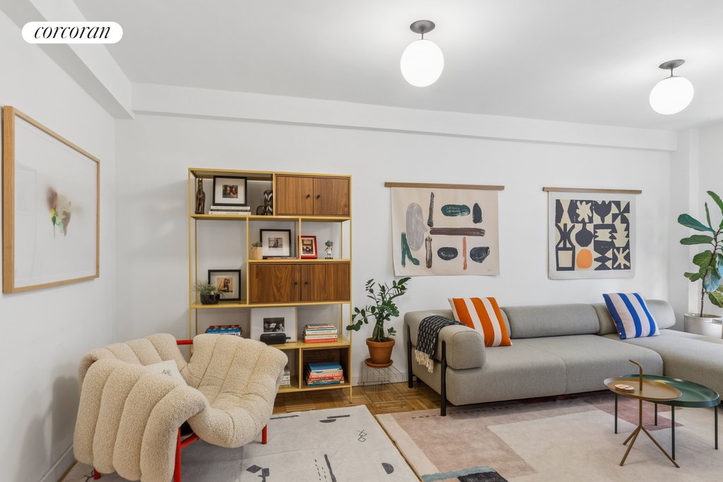 345 Clinton Avenue, Unit 6A photo 2