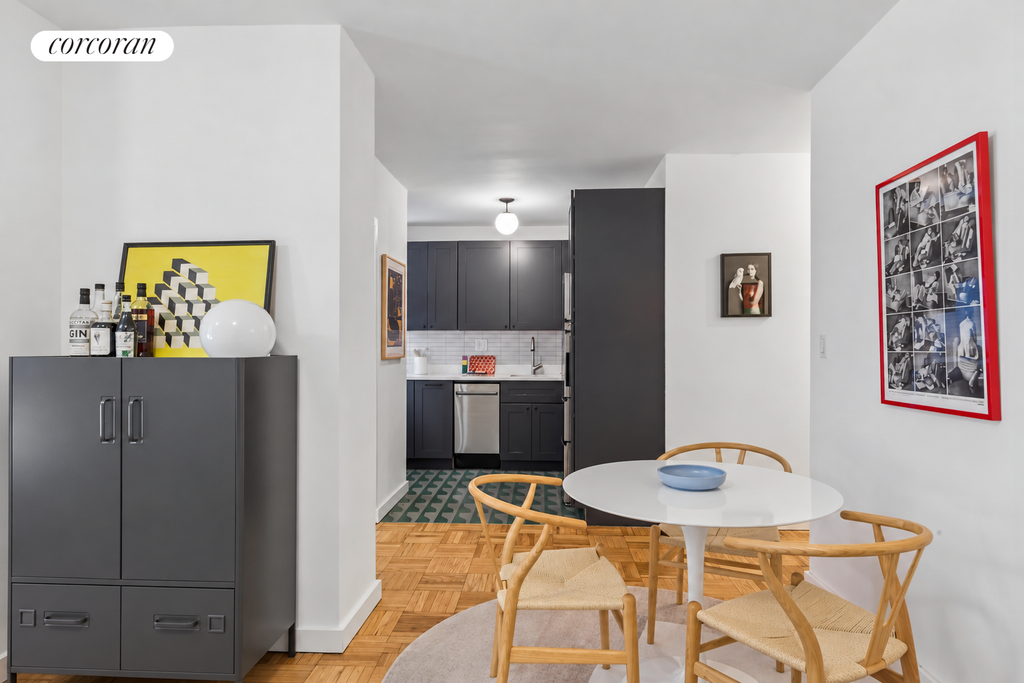 345 Clinton Avenue, Unit 6A photo 4