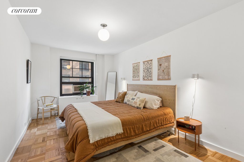 345 Clinton Avenue, Unit 6A photo 6