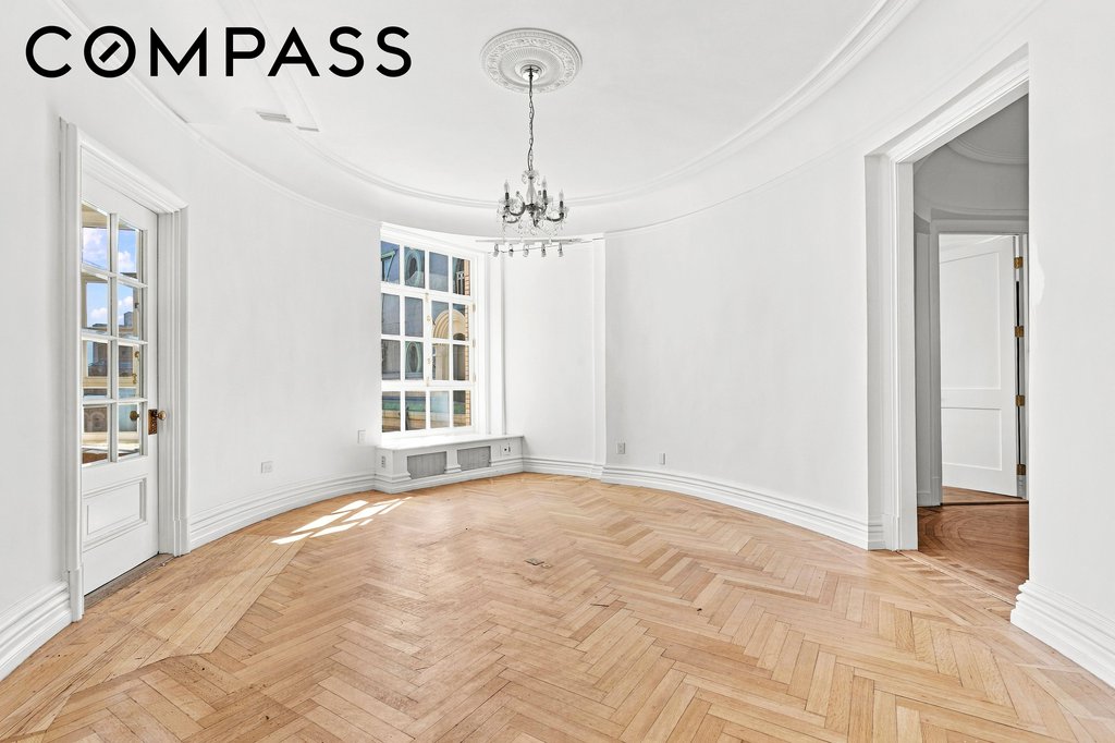 2109 Broadway, Unit 1592 photo 2