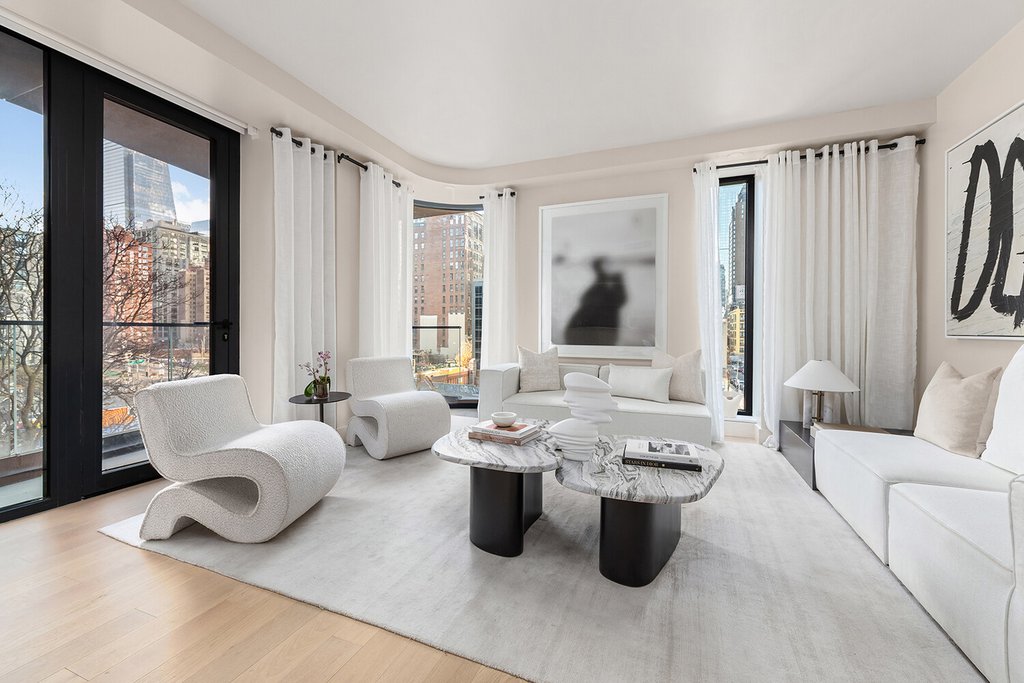 401 West 37th Street, Unit 3DS photo 2