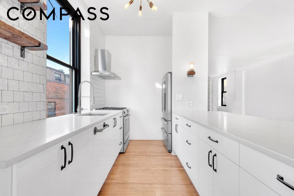 714 Broadway, Unit 10 photo 5