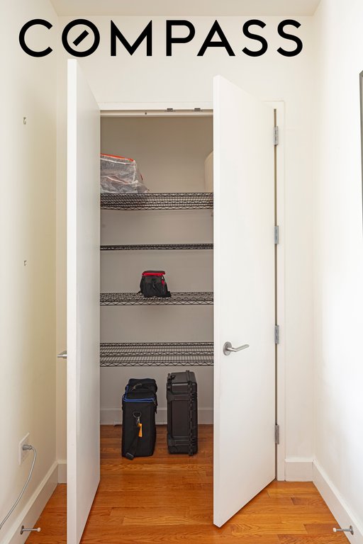 315 Gates Avenue, Unit 2G photo 9
