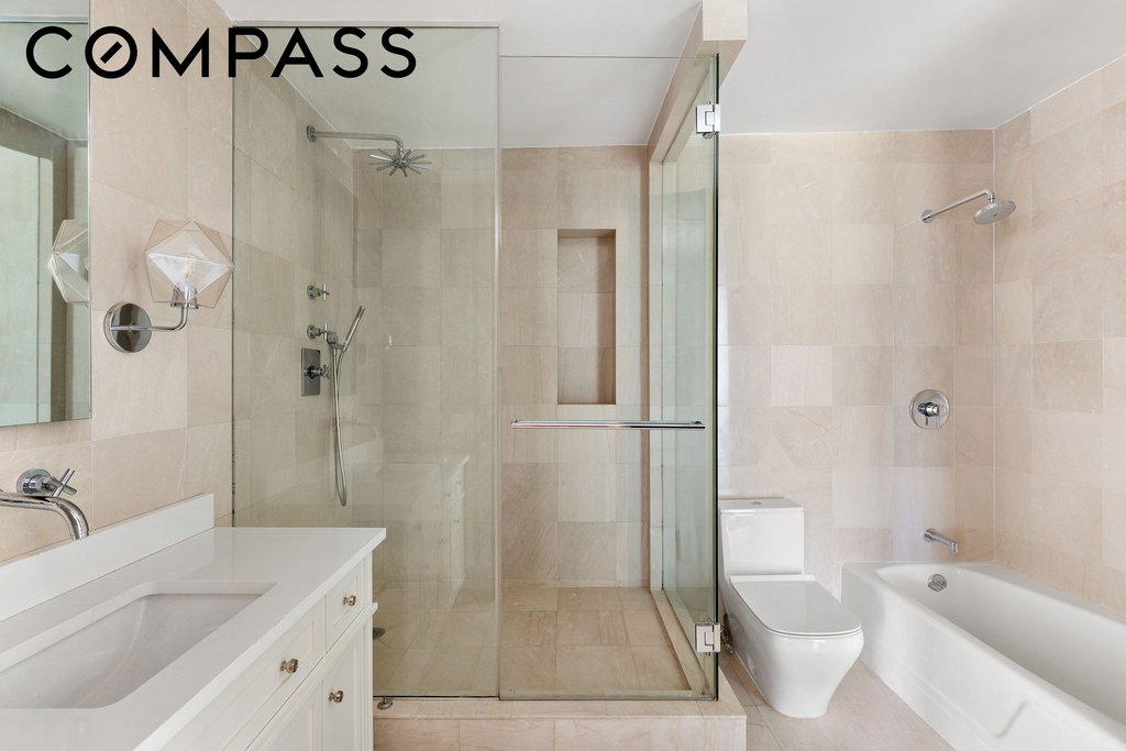 117 East 57th Street, Unit 25G photo 6