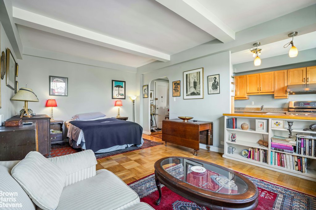 500 Grand Street, Unit C12D