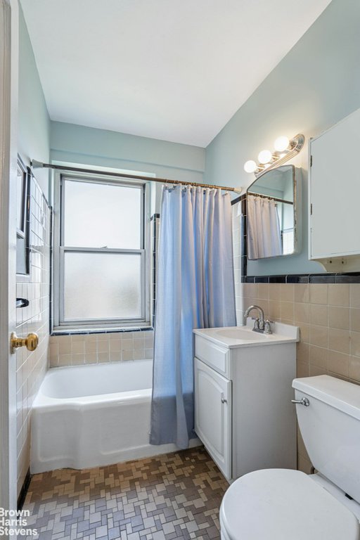 500 Grand Street, Unit C12D photo 6
