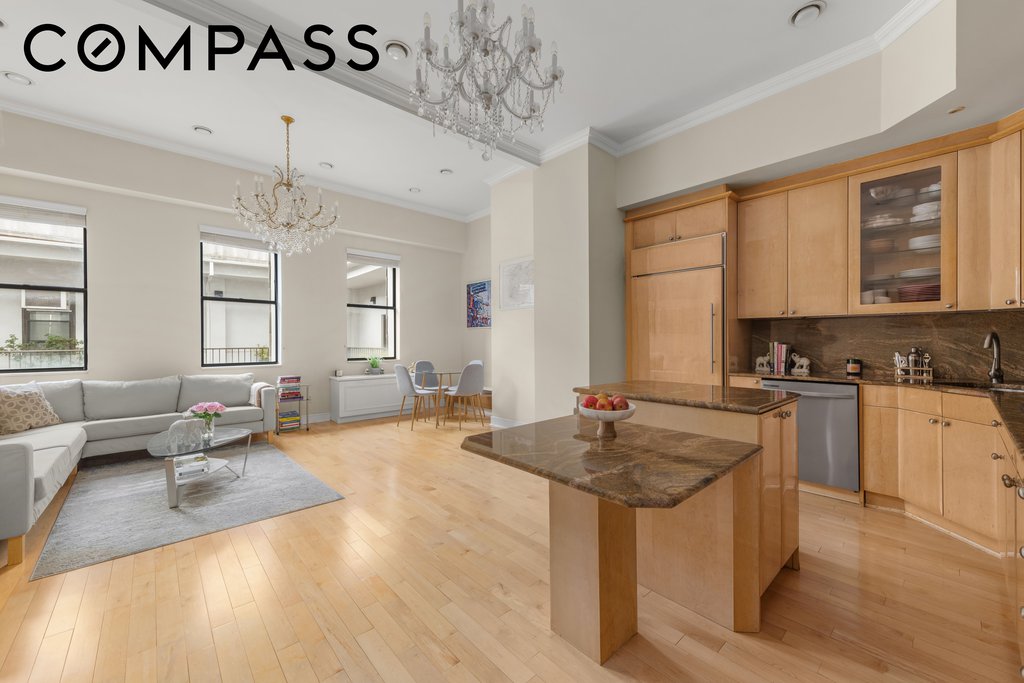 3 Hanover Square, Unit 23E
