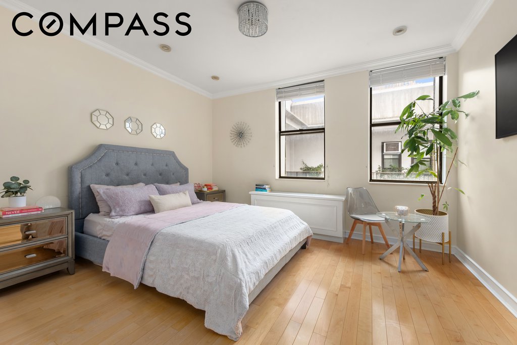 3 Hanover Square, Unit 23E photo 6