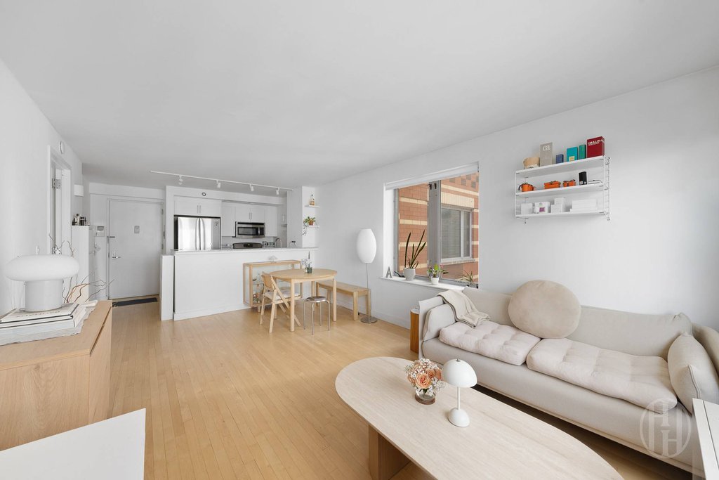 53 Boerum place, Unit 11C photo 3