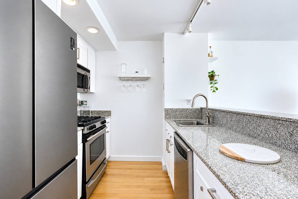 53 Boerum place, Unit 11C photo 6