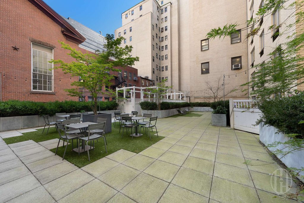53 Boerum place, Unit 11C photo 11