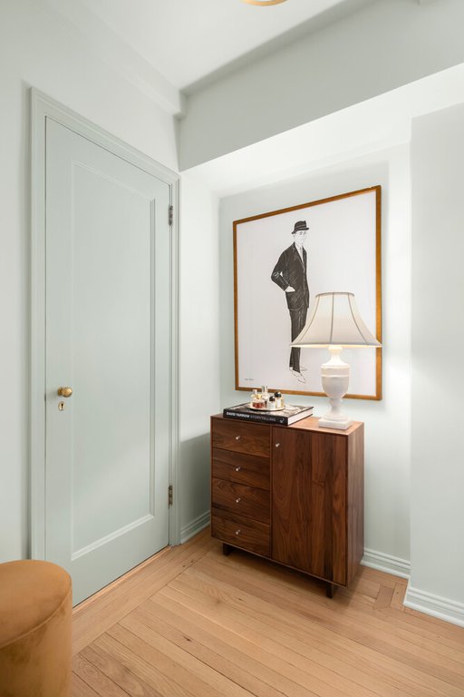 299 West 12th Street, Unit 6B photo 4