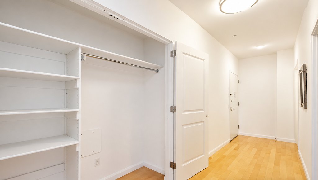 20 West Street, Unit 22E photo 5