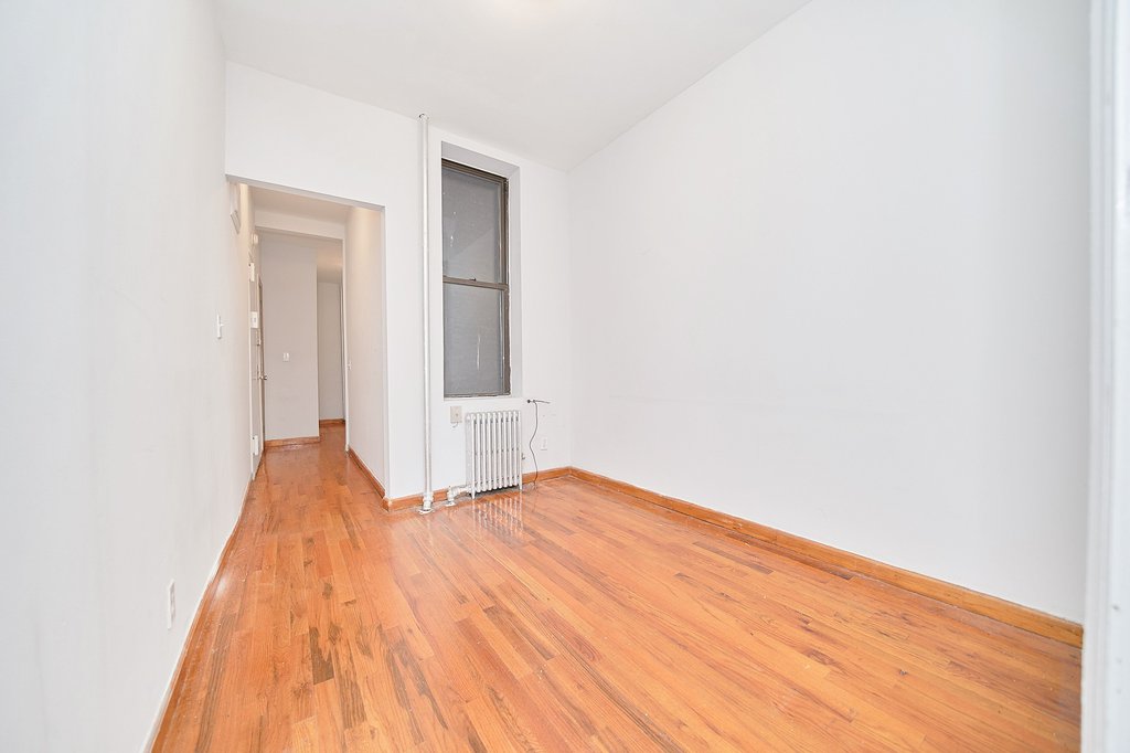 462 Ninth Avenue, Unit 2 photo 3