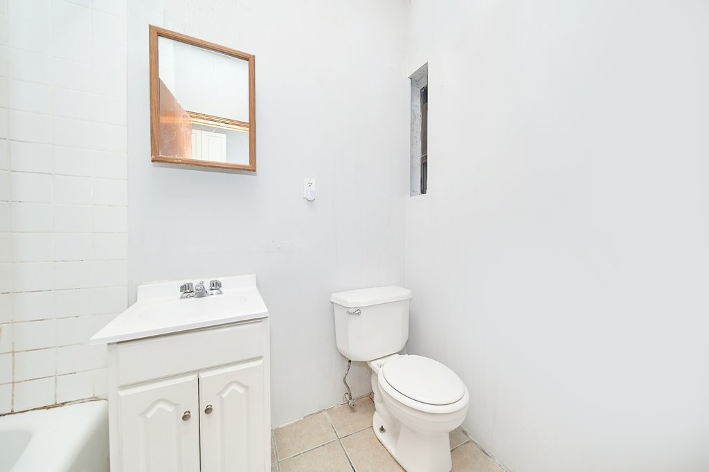 462 Ninth Avenue, Unit 2 photo 9