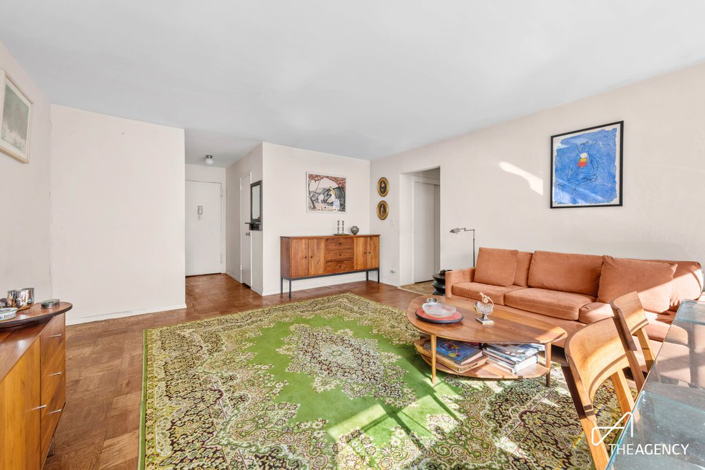 185 West End Avenue, Unit 2G photo 4
