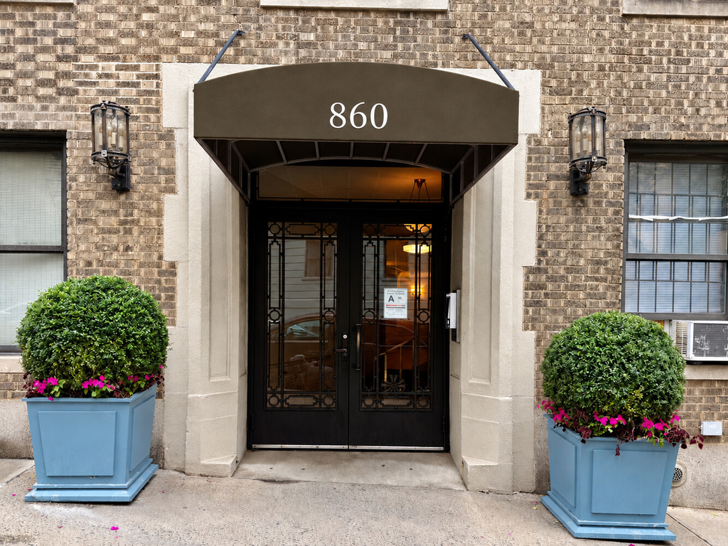 860 West 181st Street, Unit 51B photo 11