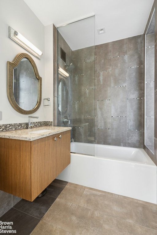 188 East 76th Street, Unit 19B photo 13