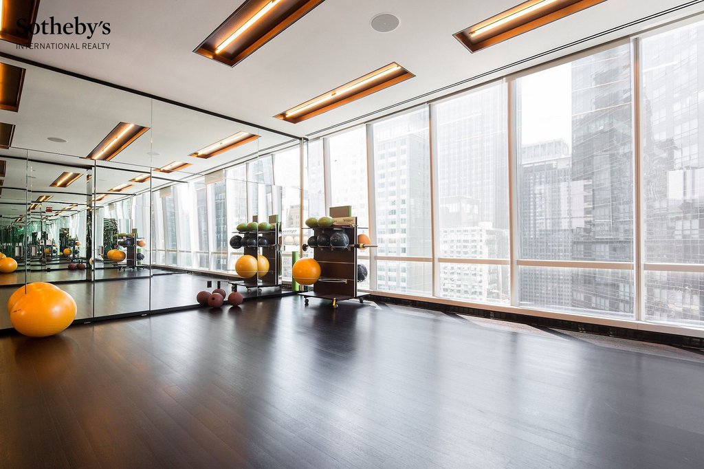 157 West 57th Street, Unit 38B photo 22