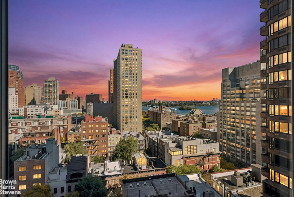 445 East 86th Street, Unit 15D