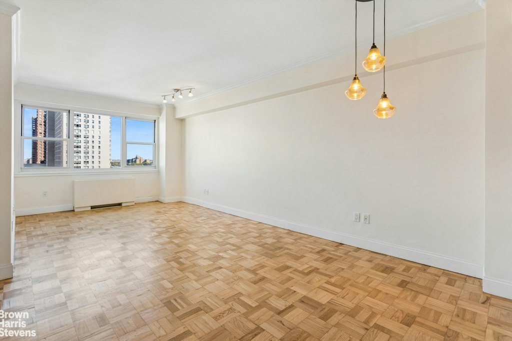 445 East 86th Street, Unit 15D photo 5