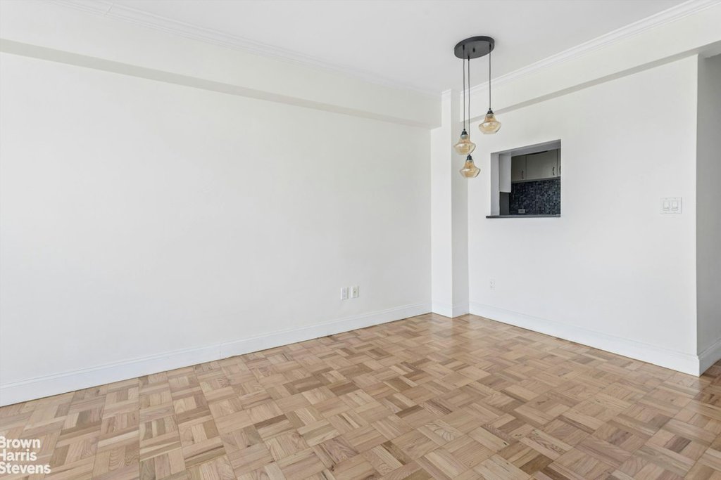 445 East 86th Street, Unit 15D photo 8