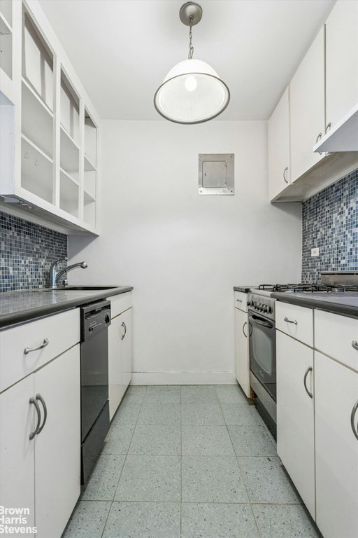 445 East 86th Street, Unit 15D photo 10