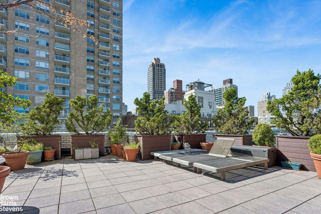 445 East 86th Street, Unit 15D photo 13