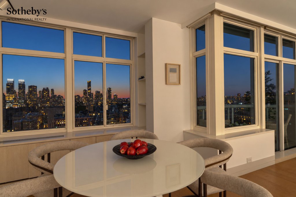 188 East 64th Street, Unit 2506 photo 8