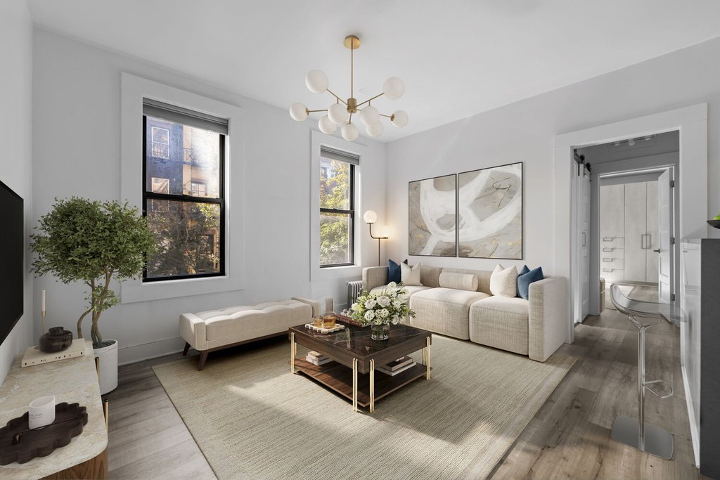 270 West 11th Street, Unit 2H photo 2