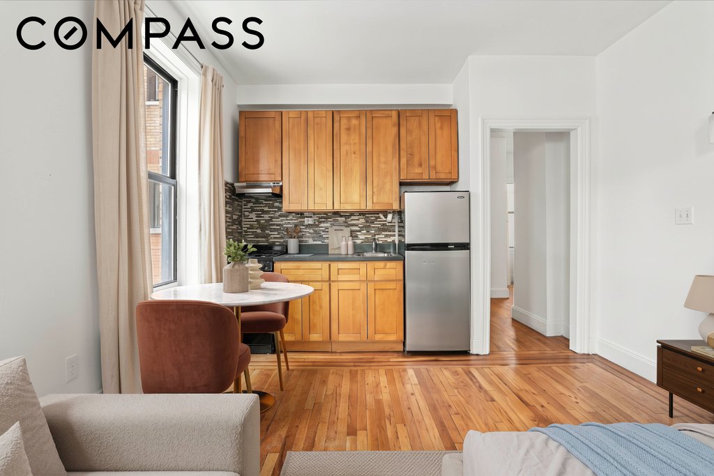 48 West 138th Street, Unit 3M photo 3